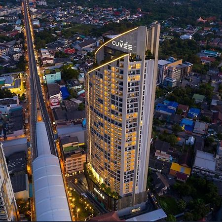 Oakwood Suites Tiwanon Bangkok Нонтхабури Экстерьер фото