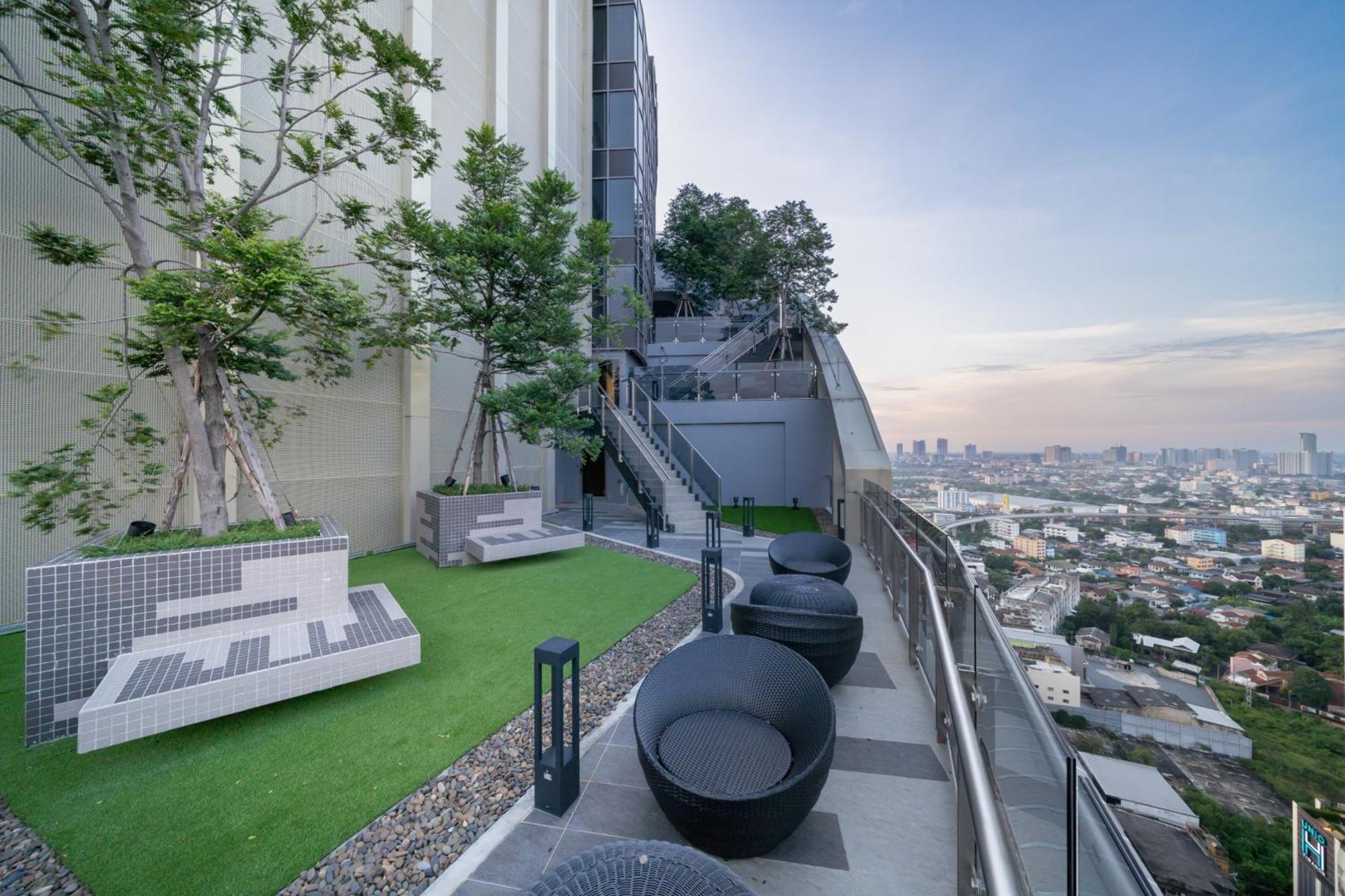 Oakwood Suites Tiwanon Bangkok Нонтхабури Экстерьер фото